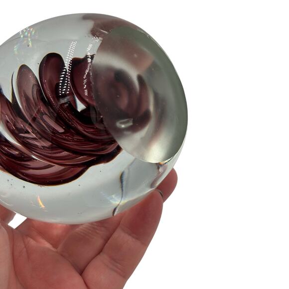 Vintage Hand Blown Art Glass Egg Shaped Purple Swirl Paperweight - Picture 4 of 4